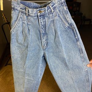Brand New Bill Blass Vintage Mom Style Jeans